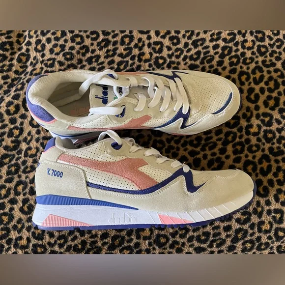 Diadora Cream Sneakers with Pink and Blue Highlights - Picture 3 of 5